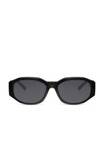 Load image into Gallery viewer, Black sunnies
