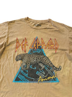 Load image into Gallery viewer, Vintage Def Leppard t-shirt L
