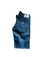 Load image into Gallery viewer, Vintage True Religion w24
