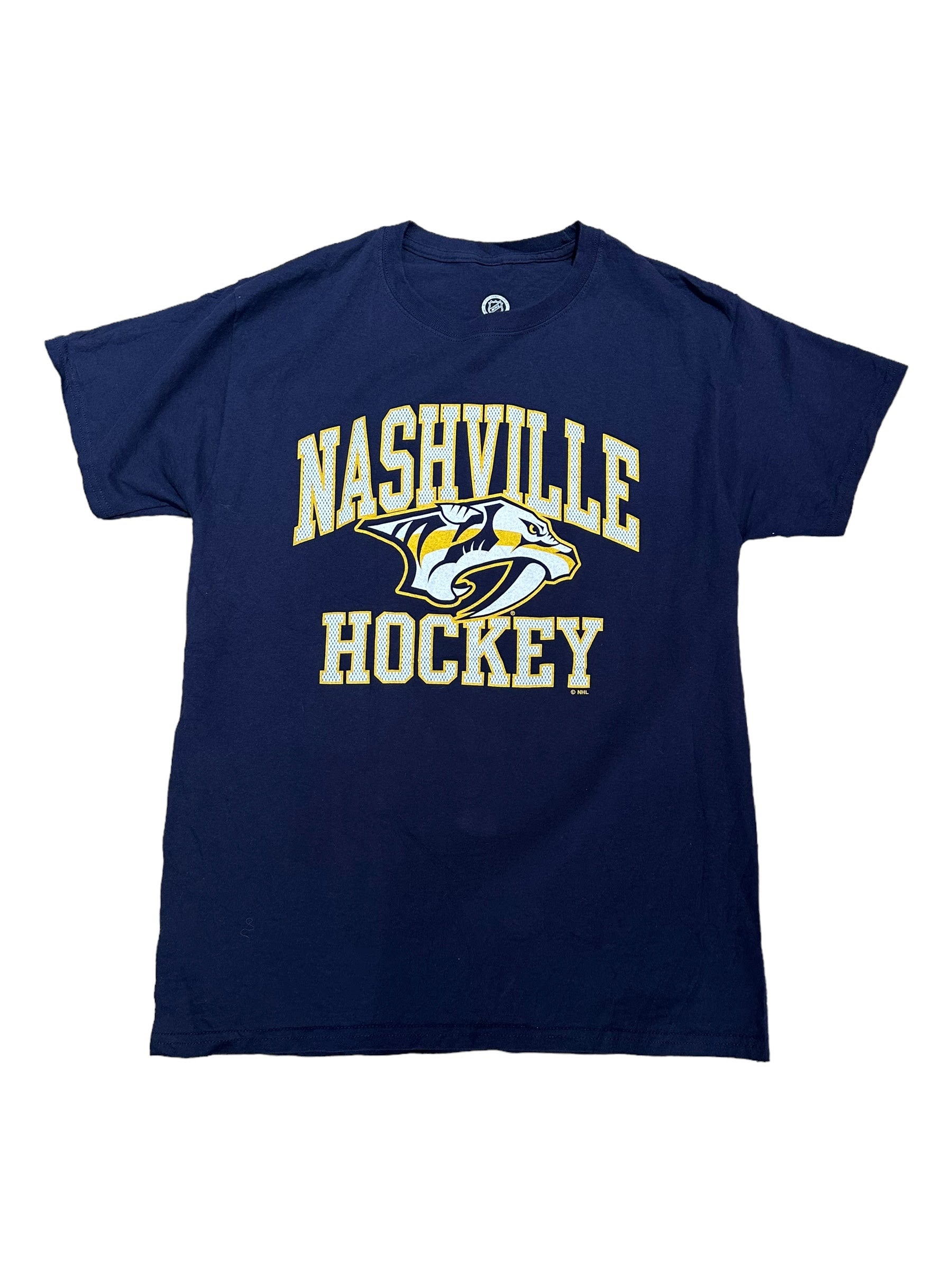 Vintage NHL Nashville t-shirt M