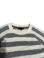 Load image into Gallery viewer, Vintage Tommy Hilfiger sweater XS
