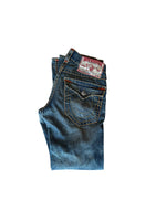 Load image into Gallery viewer, Vintage True Religion 28/34
