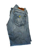 Load image into Gallery viewer, Vintage True Religion w32
